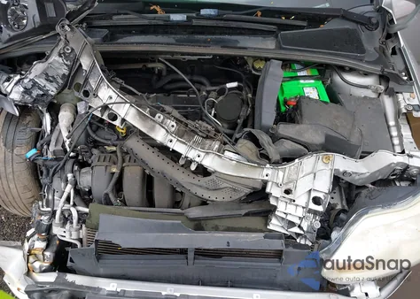 2014 Ford Focus Se from USA, damaged, VIN 1FADP3K26EL292911